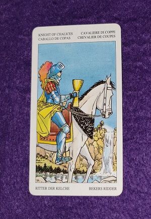 Lectura de TAROT-El Caballo de Copas